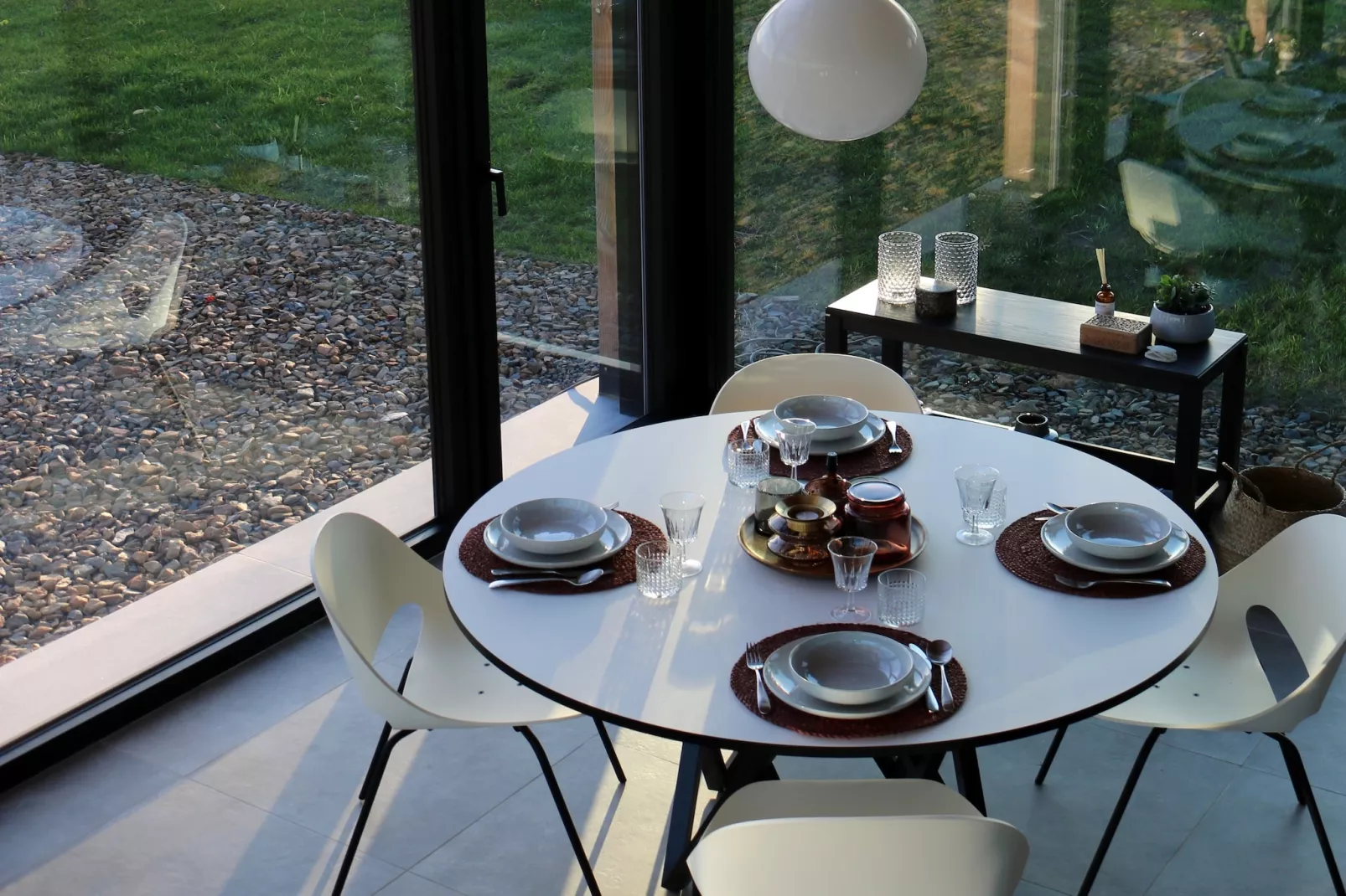 Arduenna Silva - Dining room
