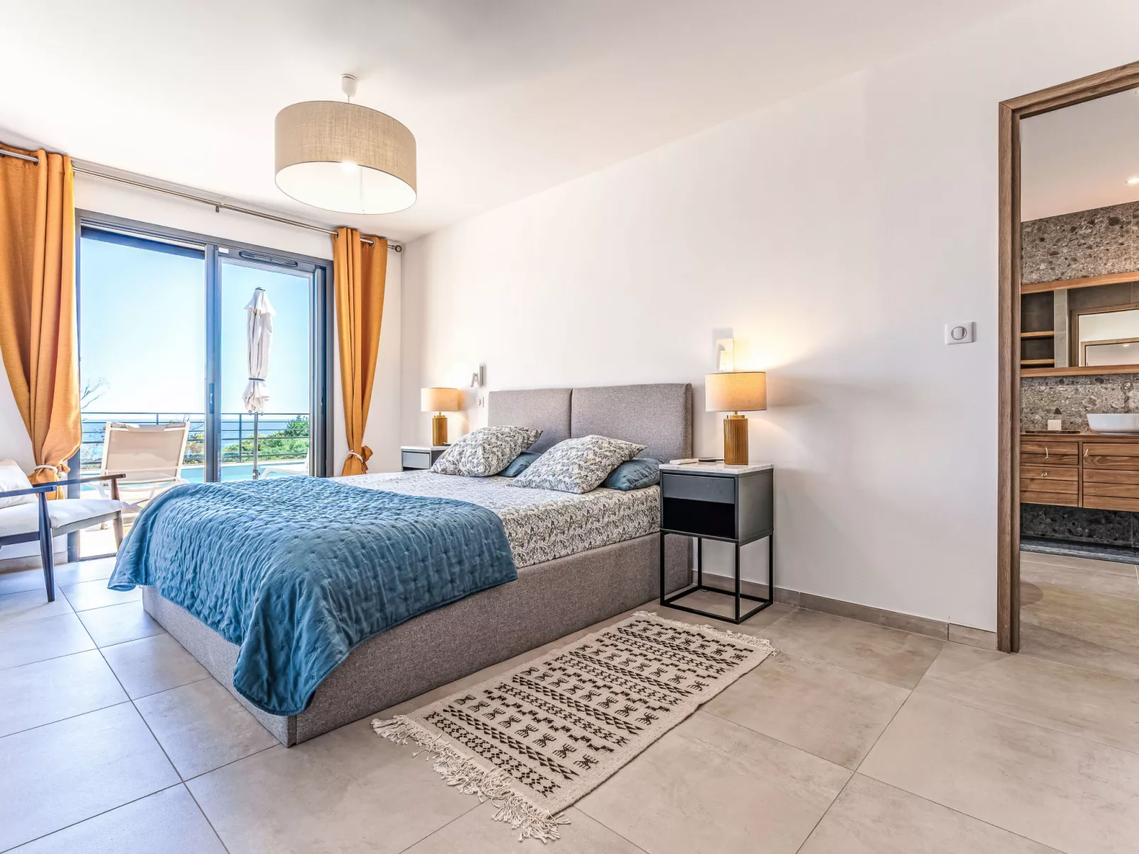 Casa Minà - Inside