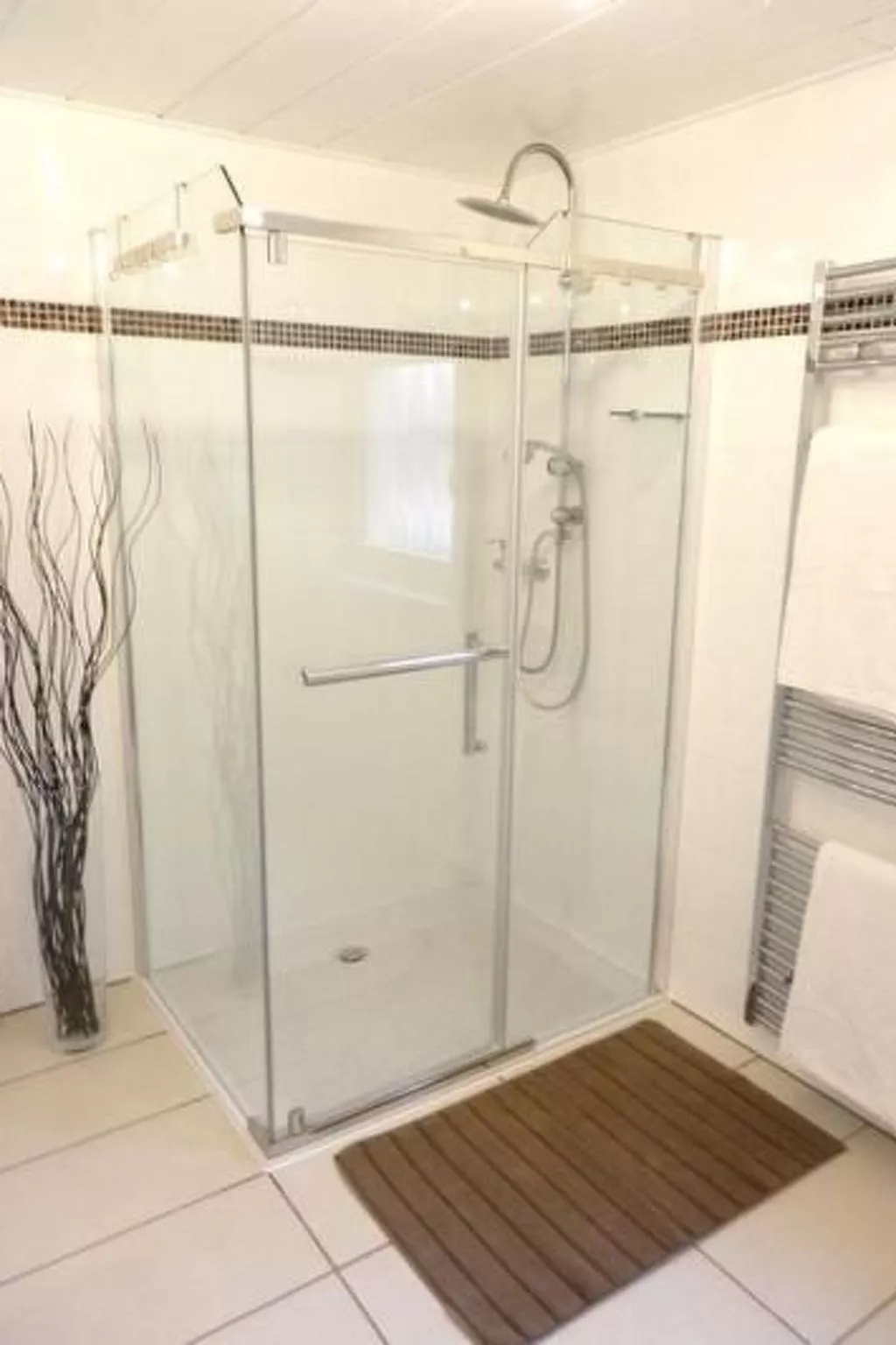 4 Sterne Ferienwohnung mit 3 Schlafzimmern, Nähe Limburg, Rheingau,Taunus, West - Inside