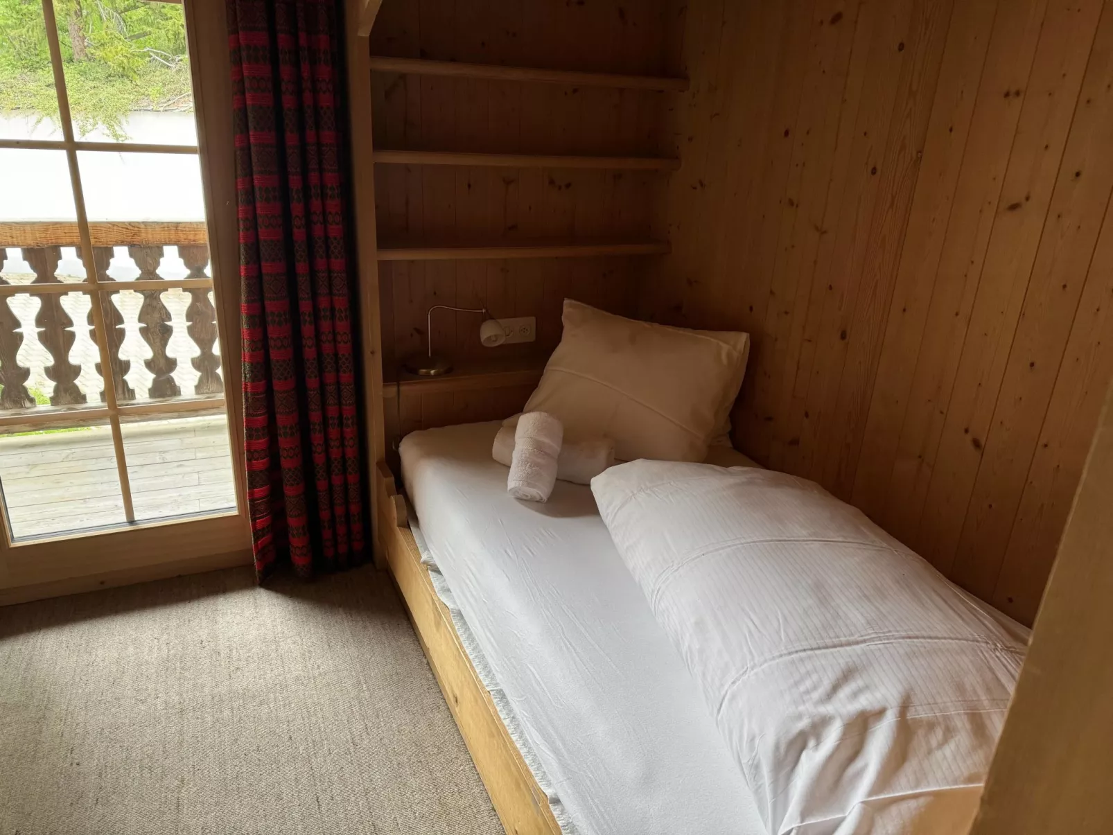 Haus 1, (Laax Murschetg), 212