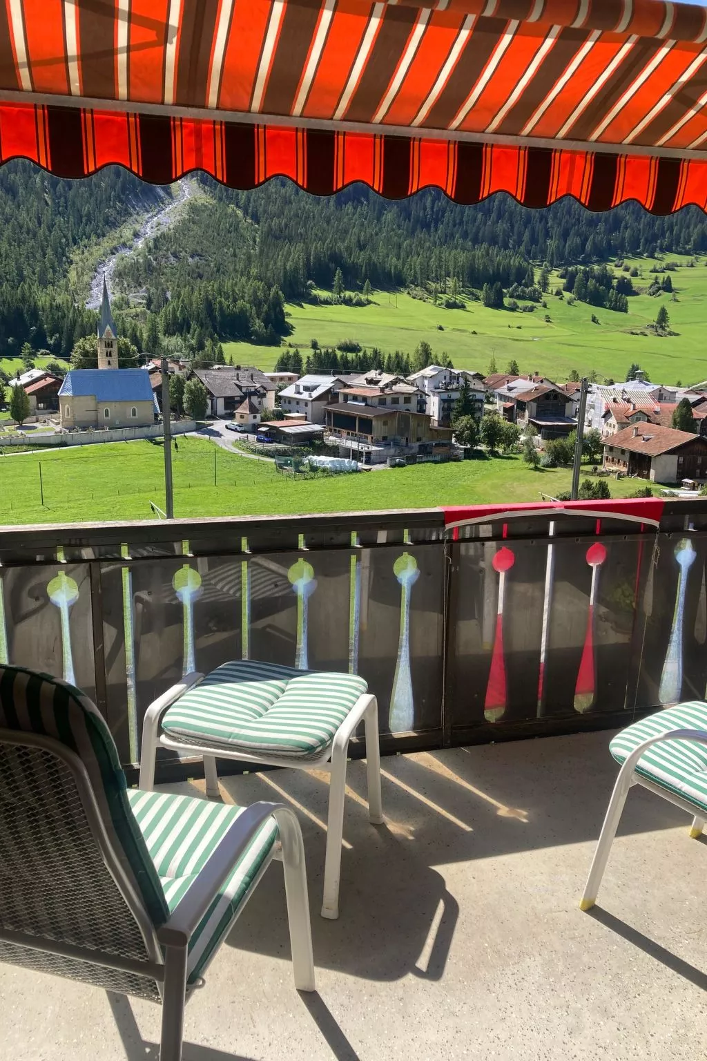 Chesa Rievanot B3°, (Bergün/Bravuogn), 207 - Dehors