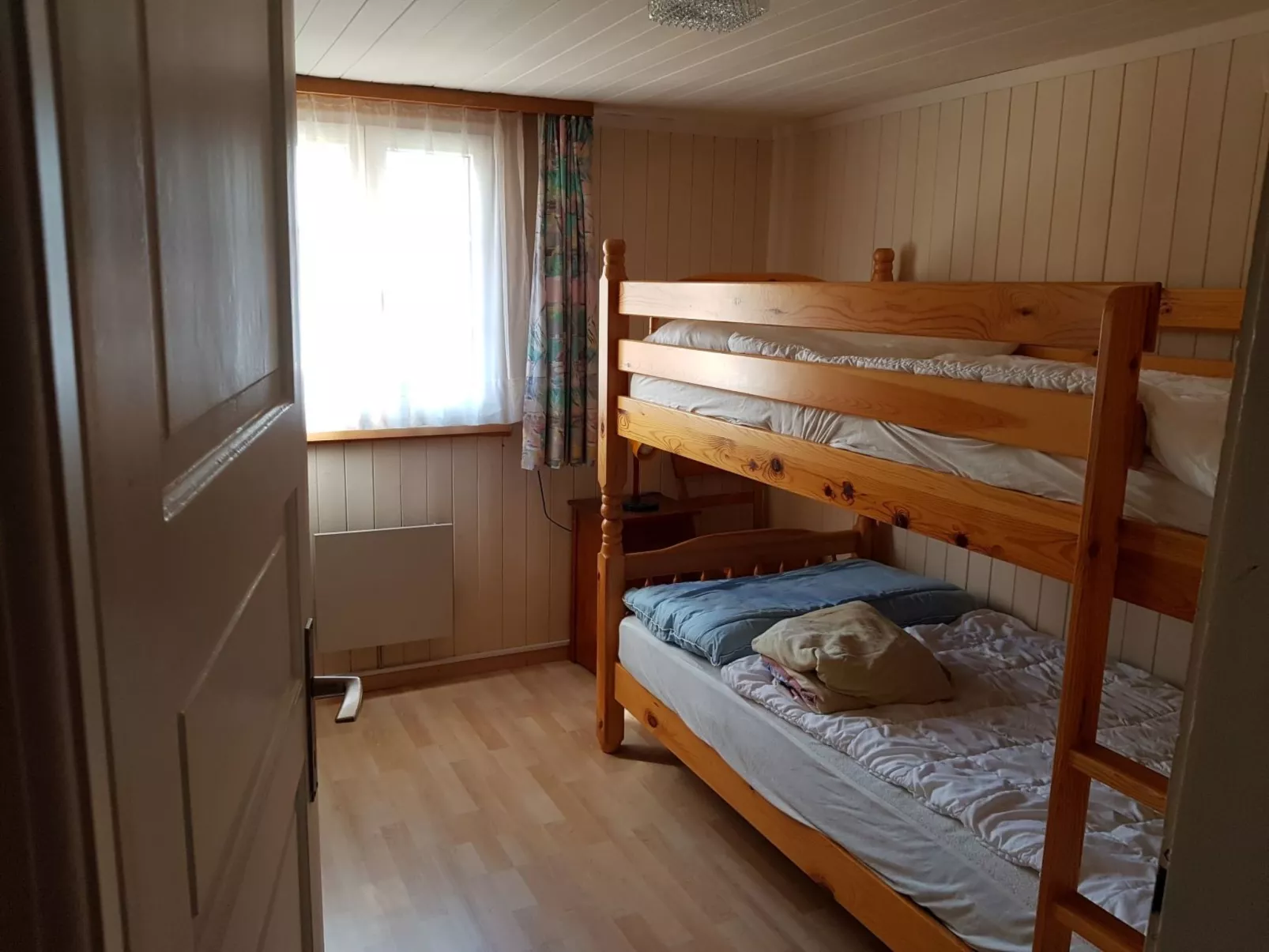 Crestas Calzaferri, Brigels, (Breil/Brigels). - Inside