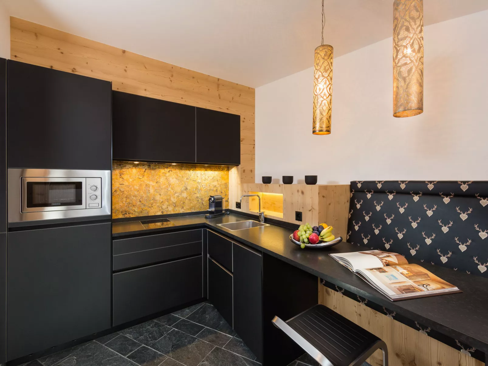 Alpinlodge & spa*****, (Samnaun-Ravaisch). - Drinnen