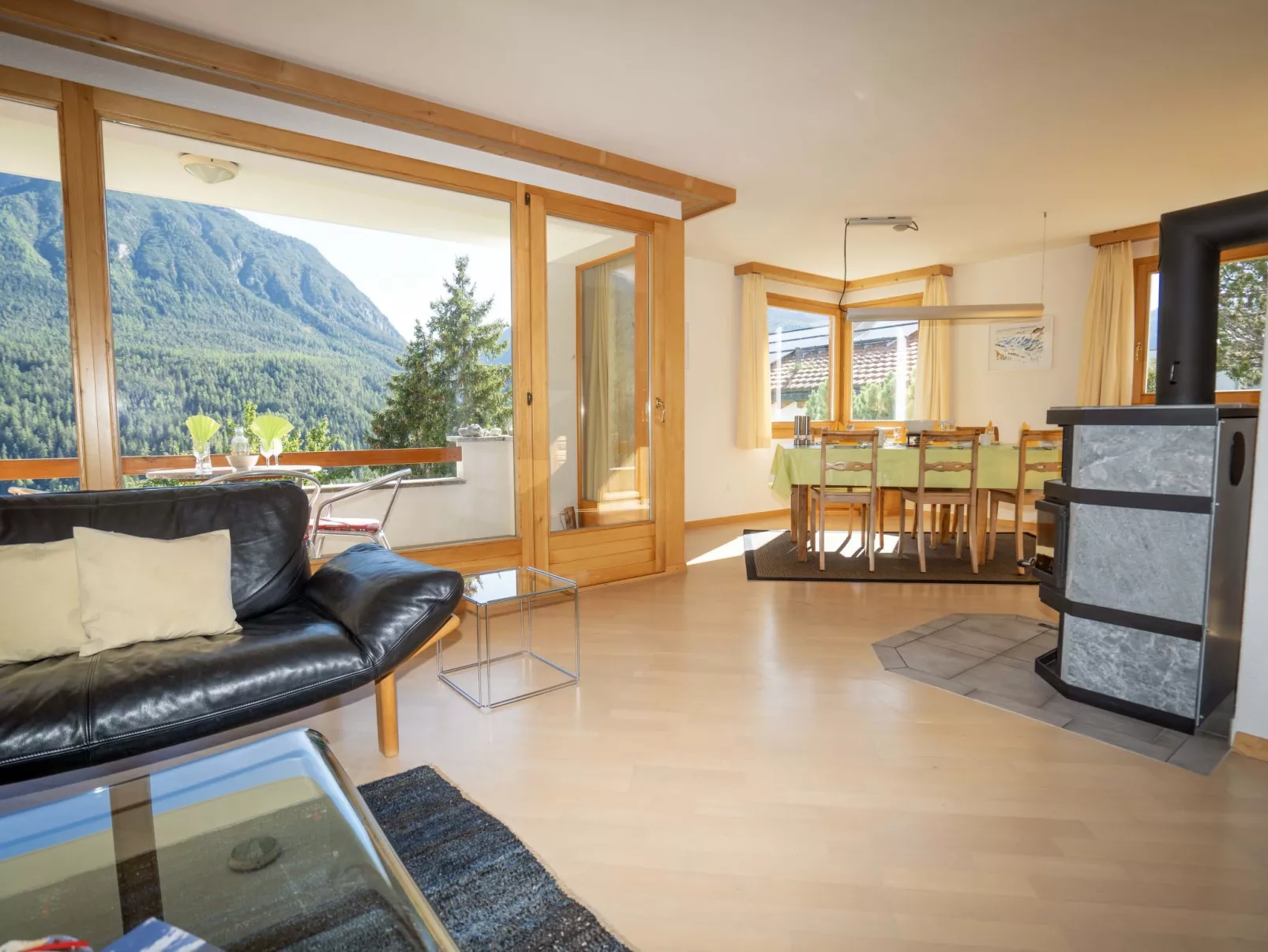 ENZ, (Scuol). - Inside