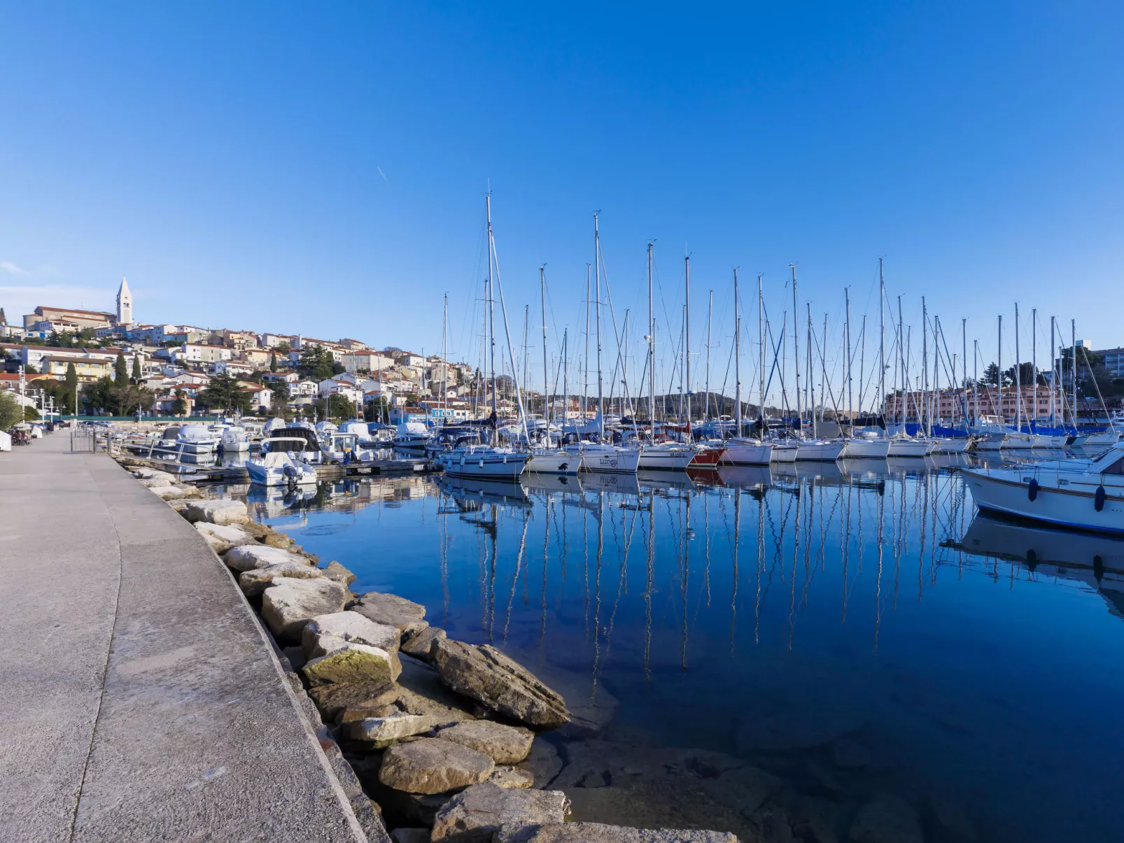 Seaview Marina - Outside
