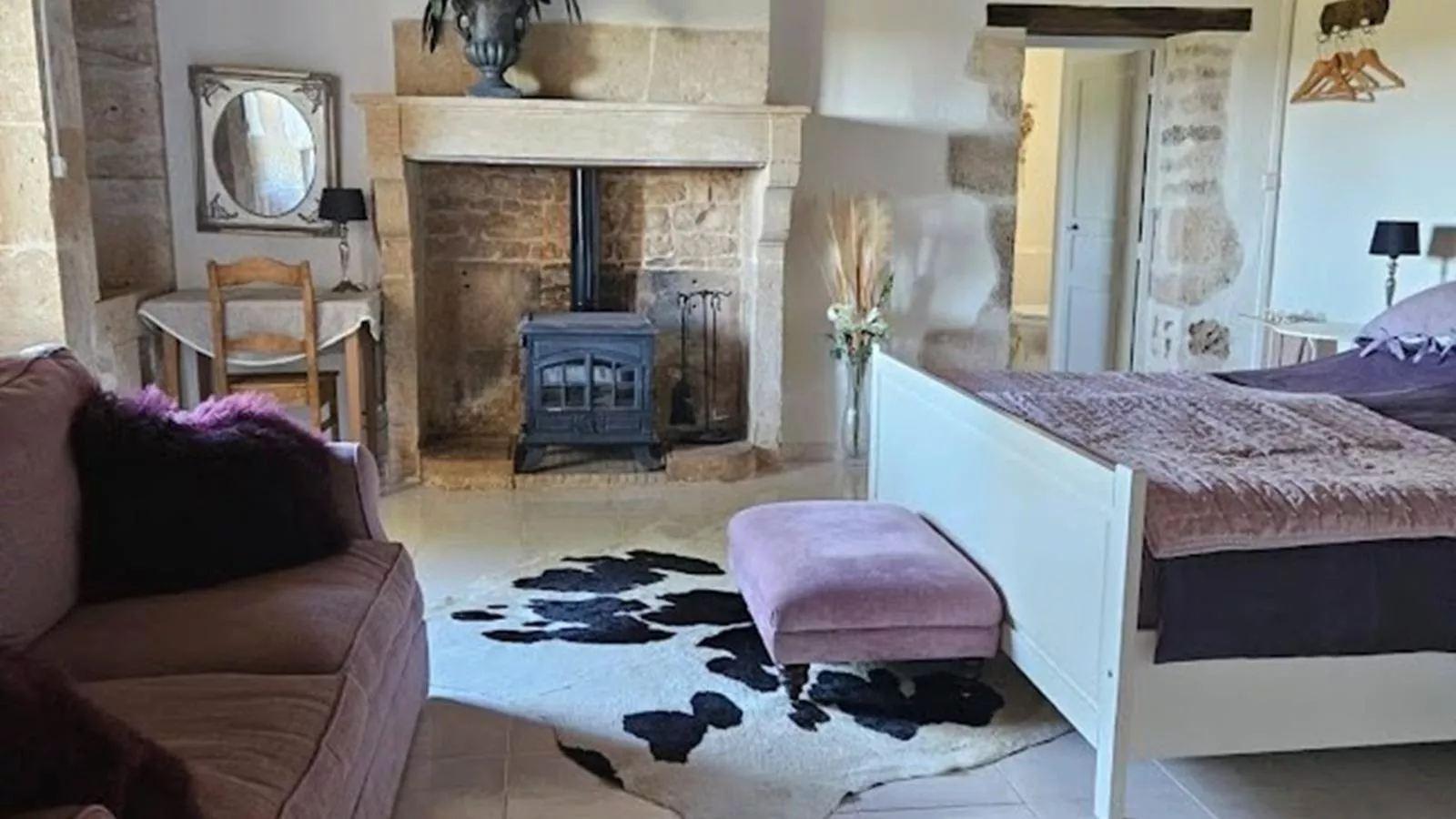 Le Bonheur - Bedroom