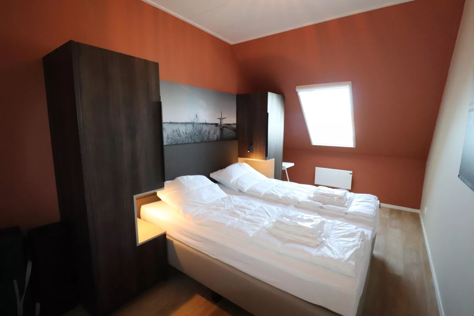 Moderne hoekvilla middenin Friesland - Schlafzimmer