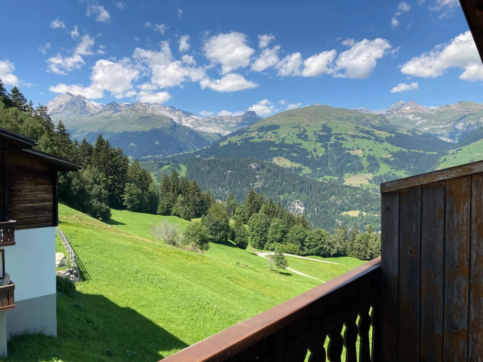Bim Chappeli, Obersaxen-Affeier, (Obersaxen). - Draußen