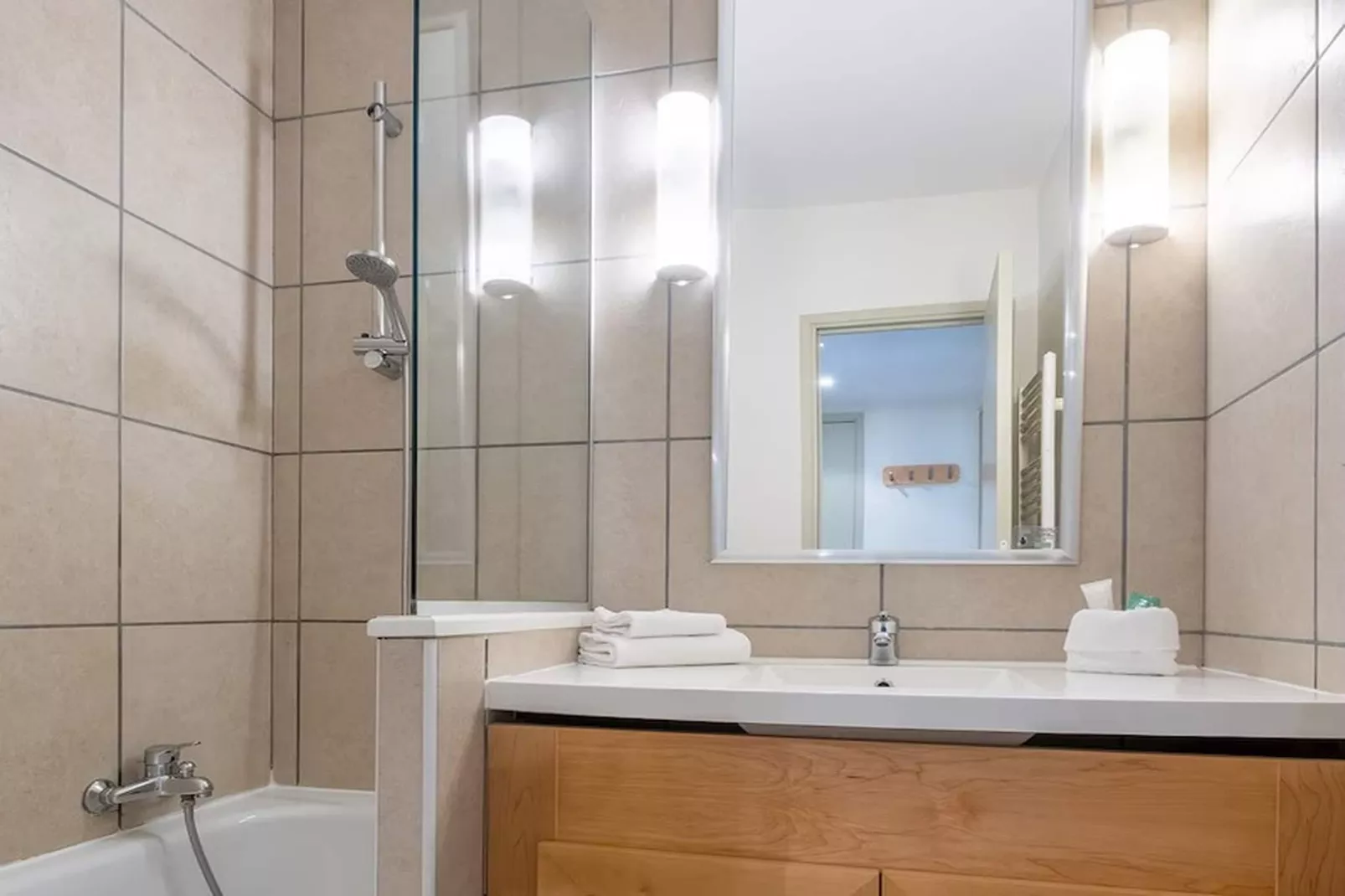 Résidence Pierre & Vacances la Foret Apartment 4 people - 1 bedroom - Salle de bain