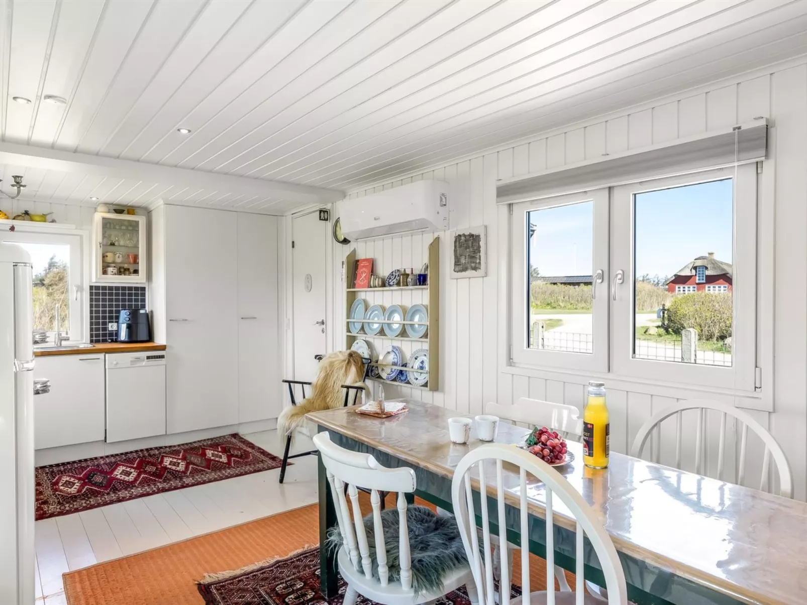 "Niela" - 300m from the sea - Inside