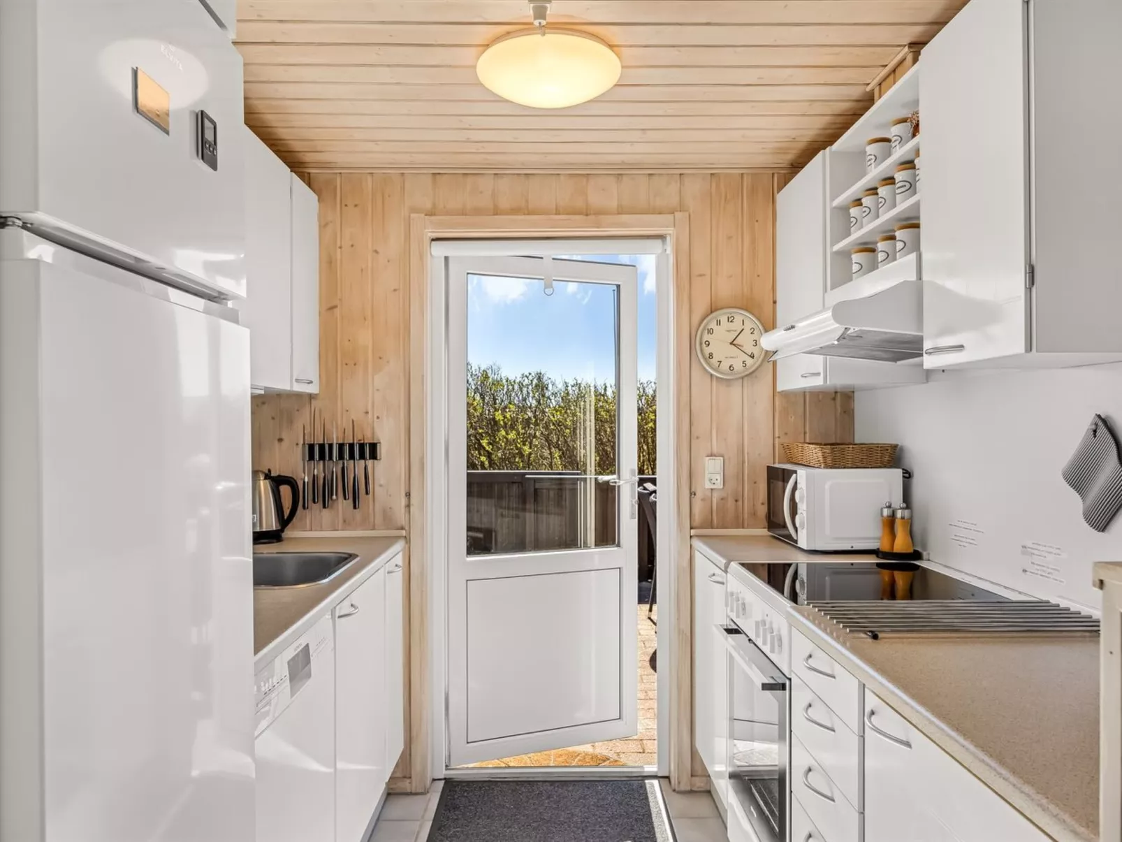"Loryleimis" - 300m from the sea - Inside