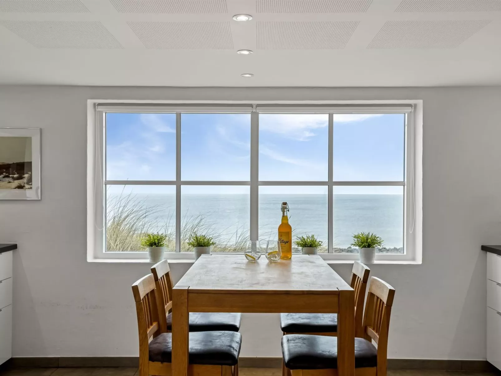 "Hillegonde" - 84m from the sea - Inside