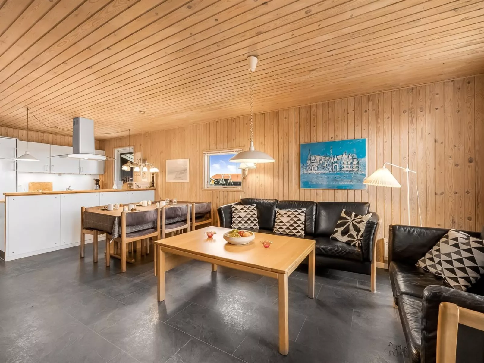 "Odmar" - 300m from the sea - Inside