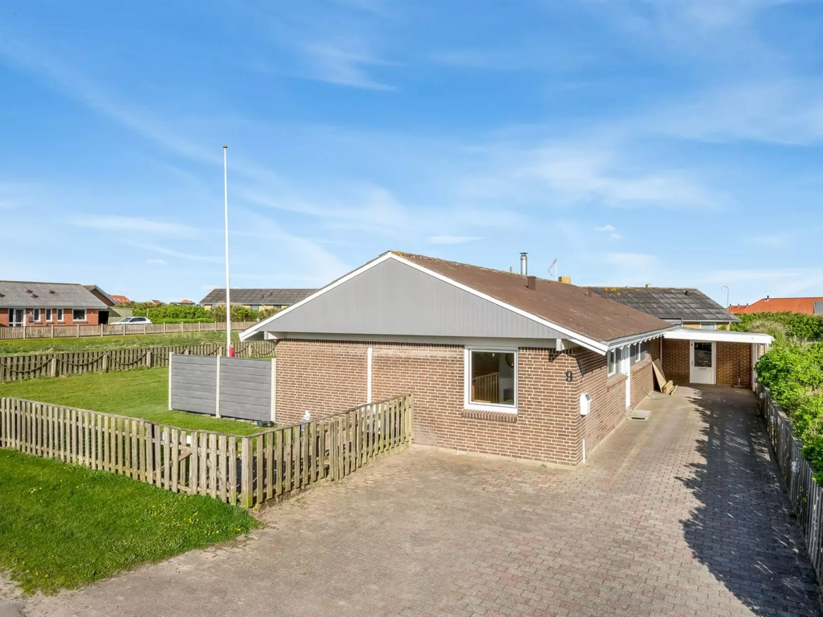 "Mads" - 400m from the sea - Draußen