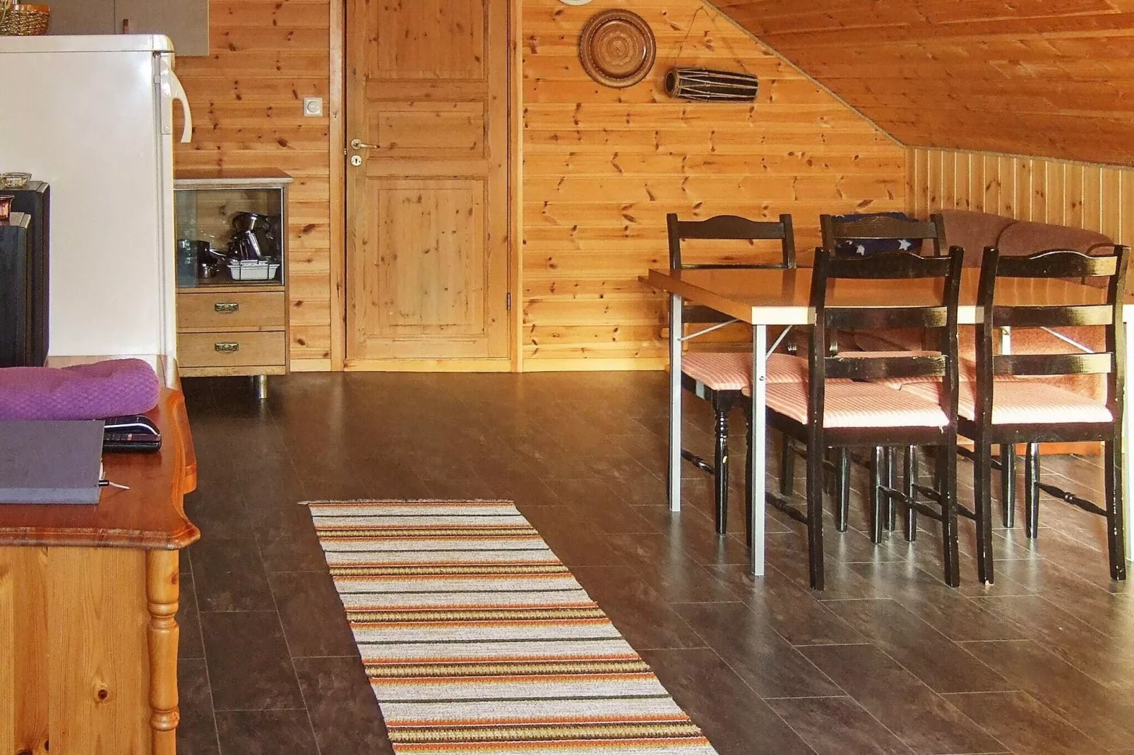 ENGVIK LEILIGHET  83697-Indoor