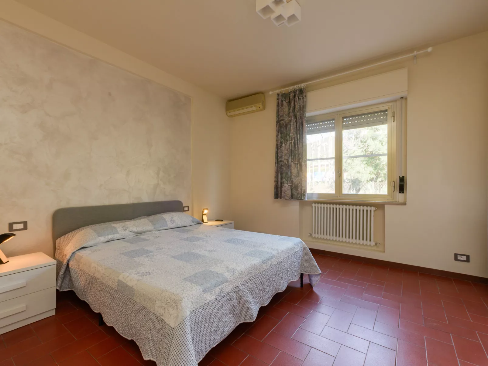 Casamare - Inside