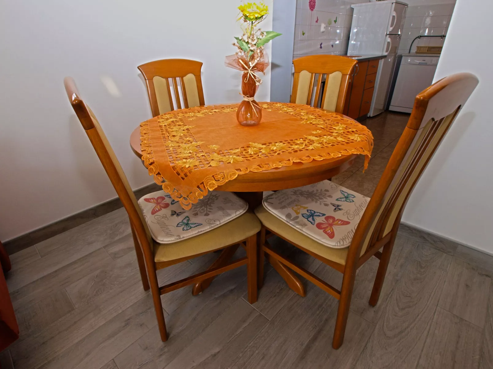 Apartment 1200 - Inside