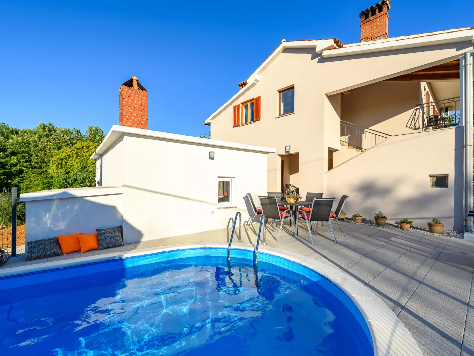 Villa Sky - Draußen