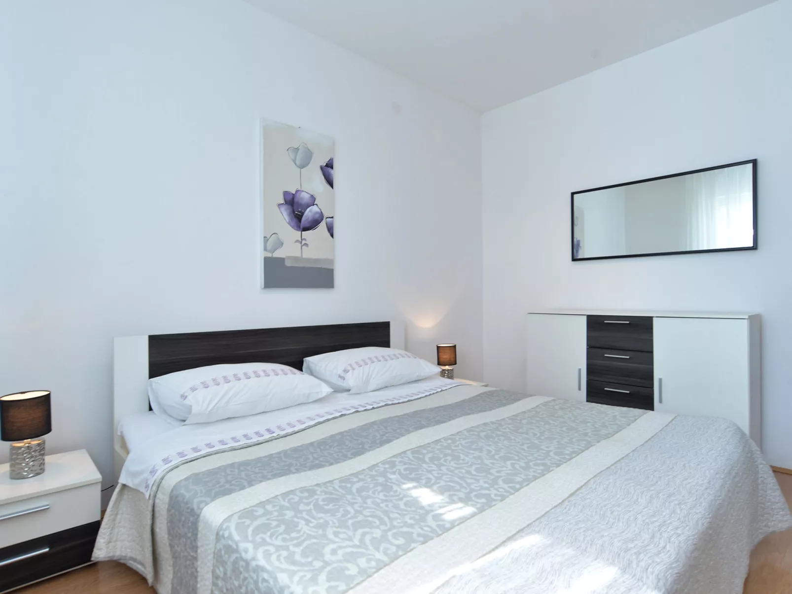 Apartment 615 - Inside