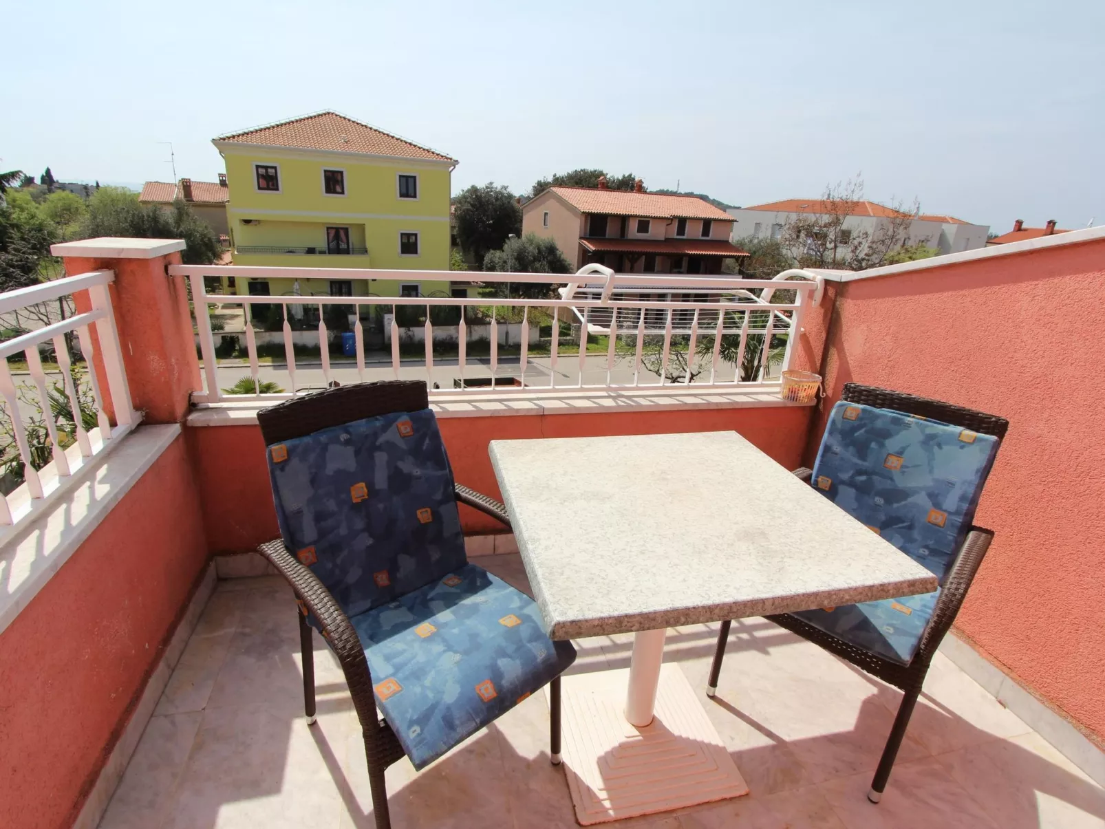Apartment 616 - Dehors