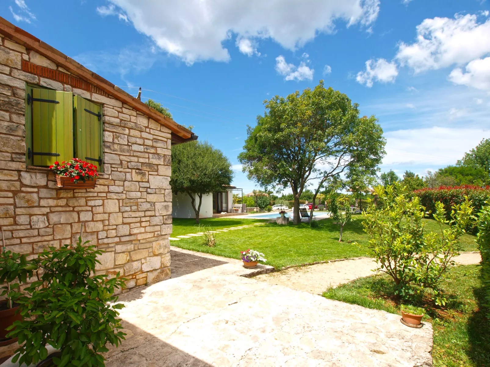 House 2041 - Dehors