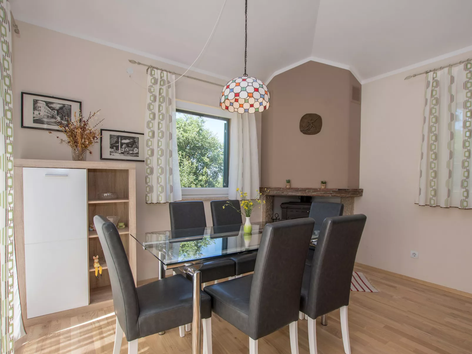 House 1276 - Drinnen