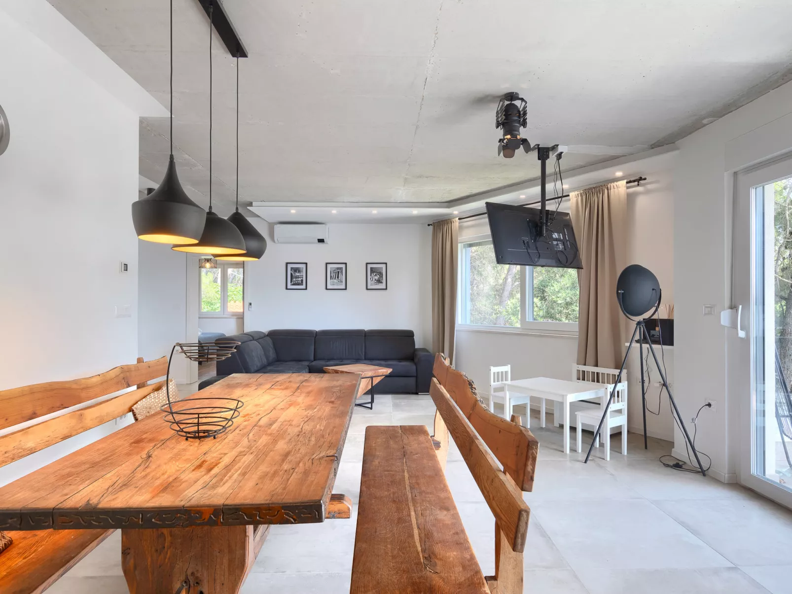 Villa Black and White - Dedans