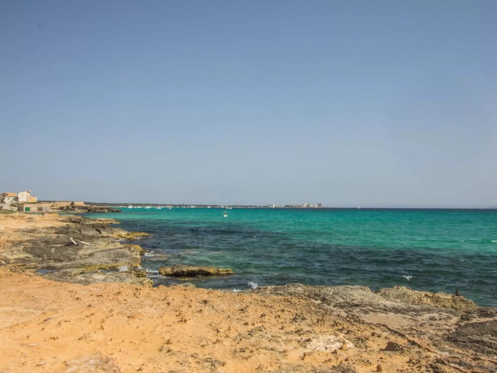 Ses Covetes - Outside
