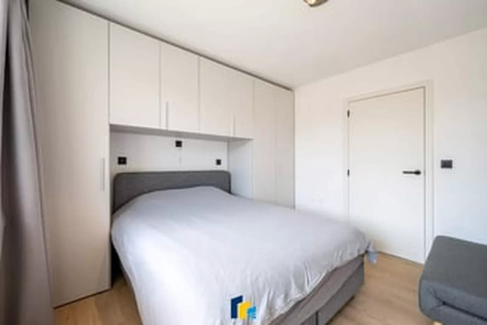 ASTORIA 62B - Bedroom