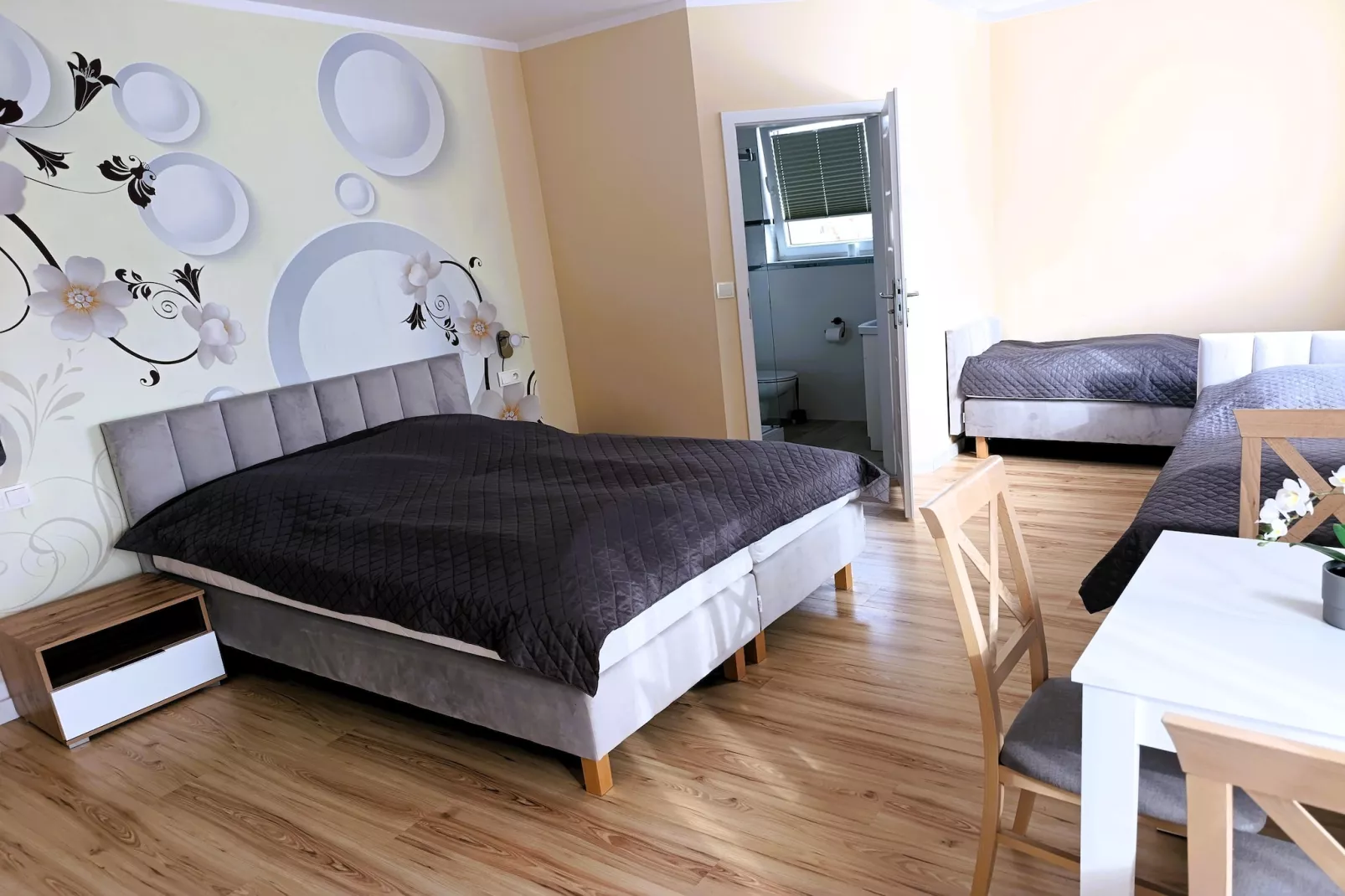 Komfortowy apartament dla 9 osób I piętro - Chambre