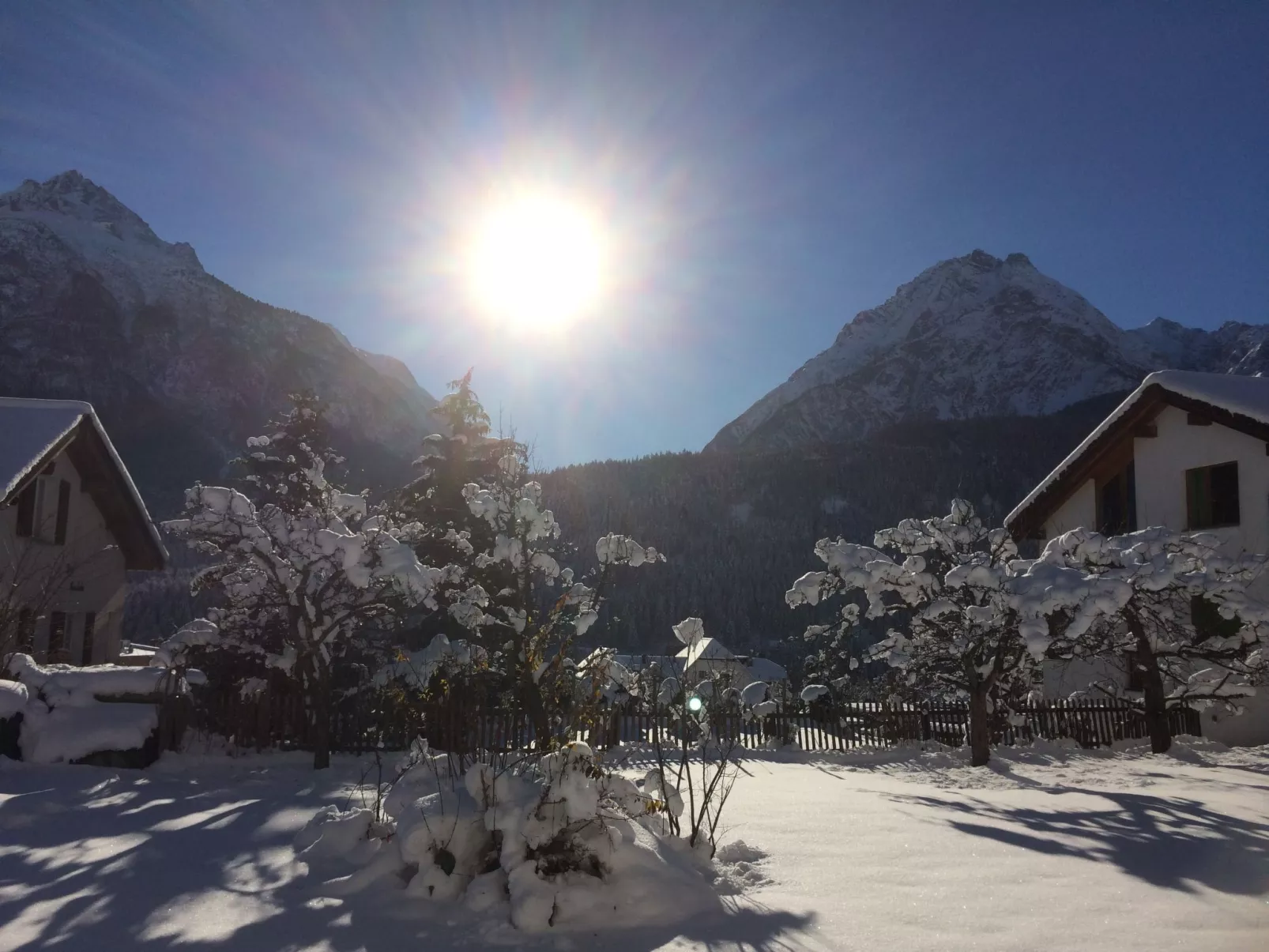 Ferienwohnungen Senda 495D, (Scuol). - Outside