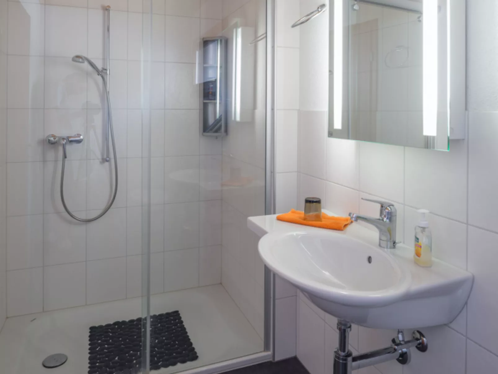 Caflisch Jacob und Erika, (Trin Mulin). 6.5 Zimmer Einfamilienhaus - Drinnen