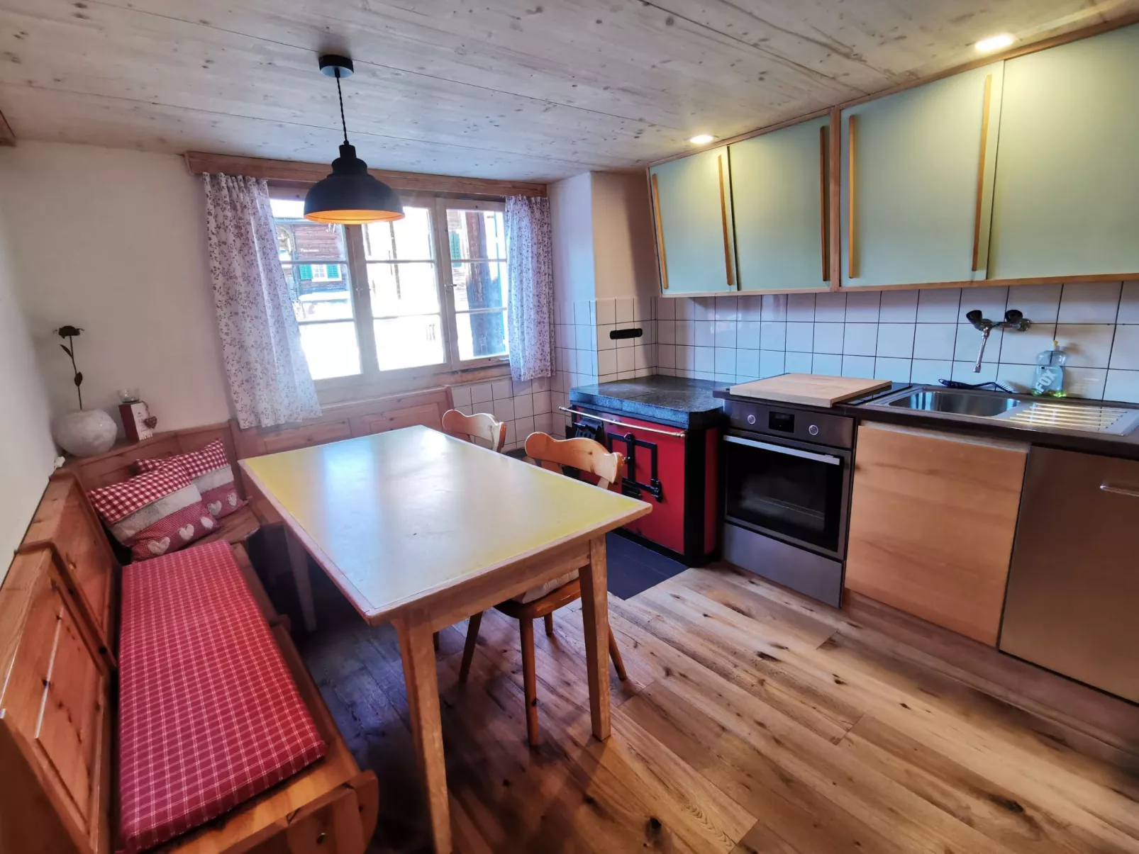 ANSAUNA appartaments, (Segnas/Disentis). - Dedans