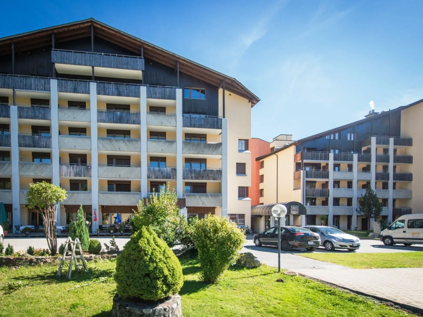 Disentiserhof Garvera, (Disentis/Mustér). - Draußen