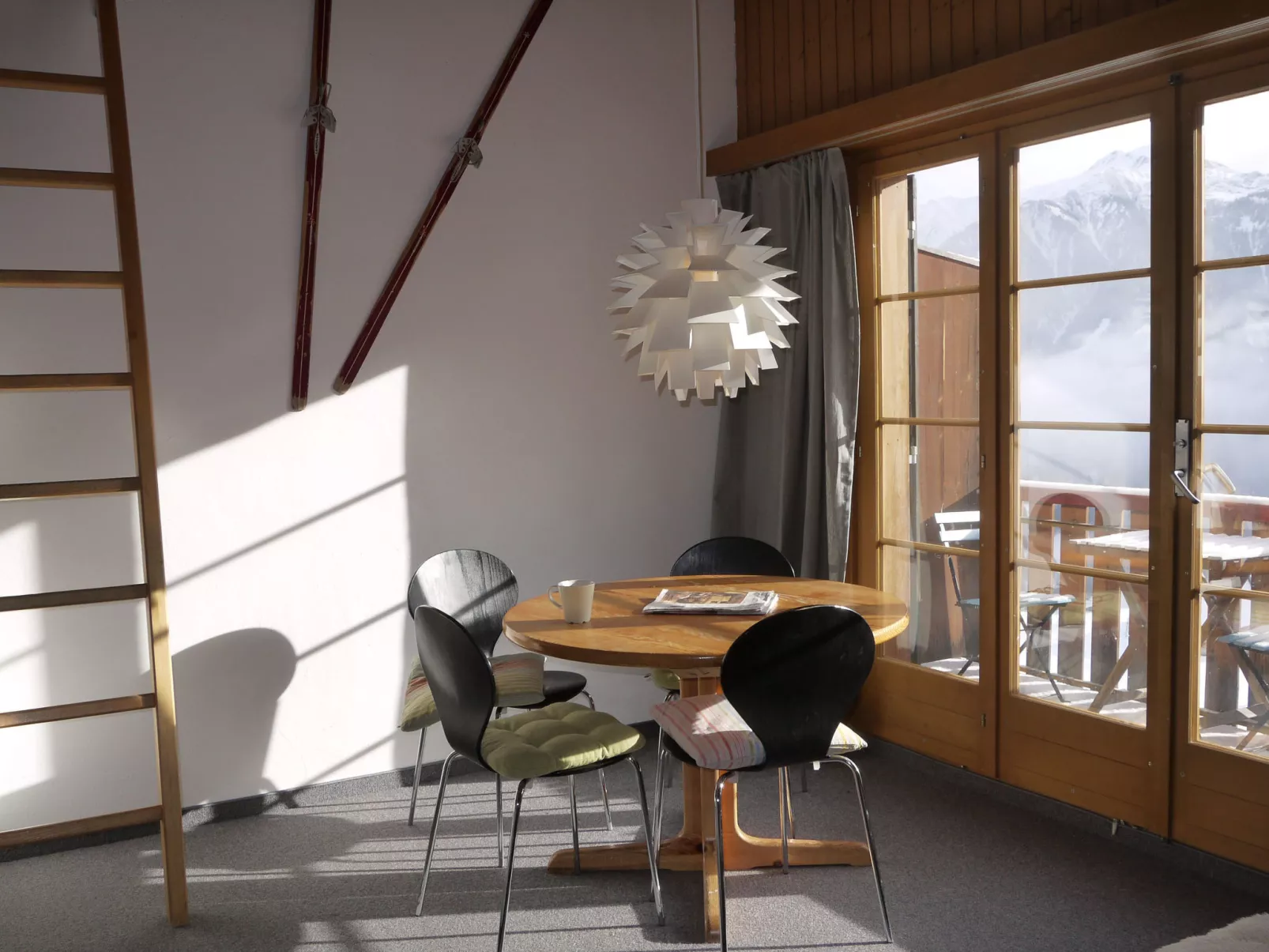 Signina Brun, Lumbrein, (Lumbrein), 48007B - Drinnen