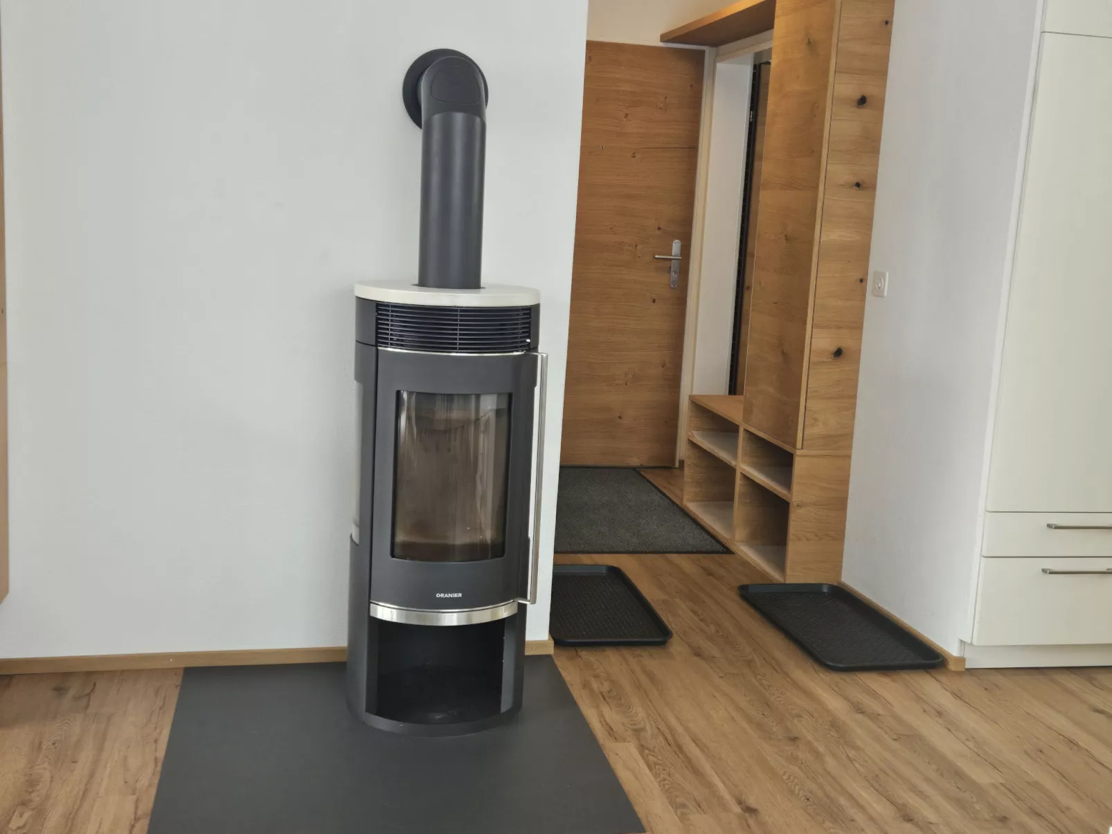 Anita 1 Defuns, Brigels, (Breil/Brigels), 65005B - Drinnen