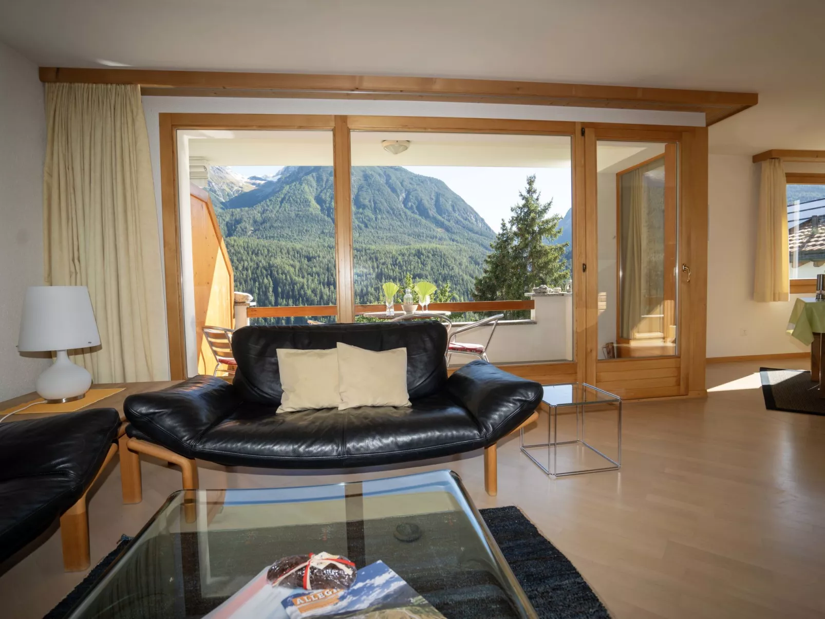 ENZ, (Scuol). - Inside