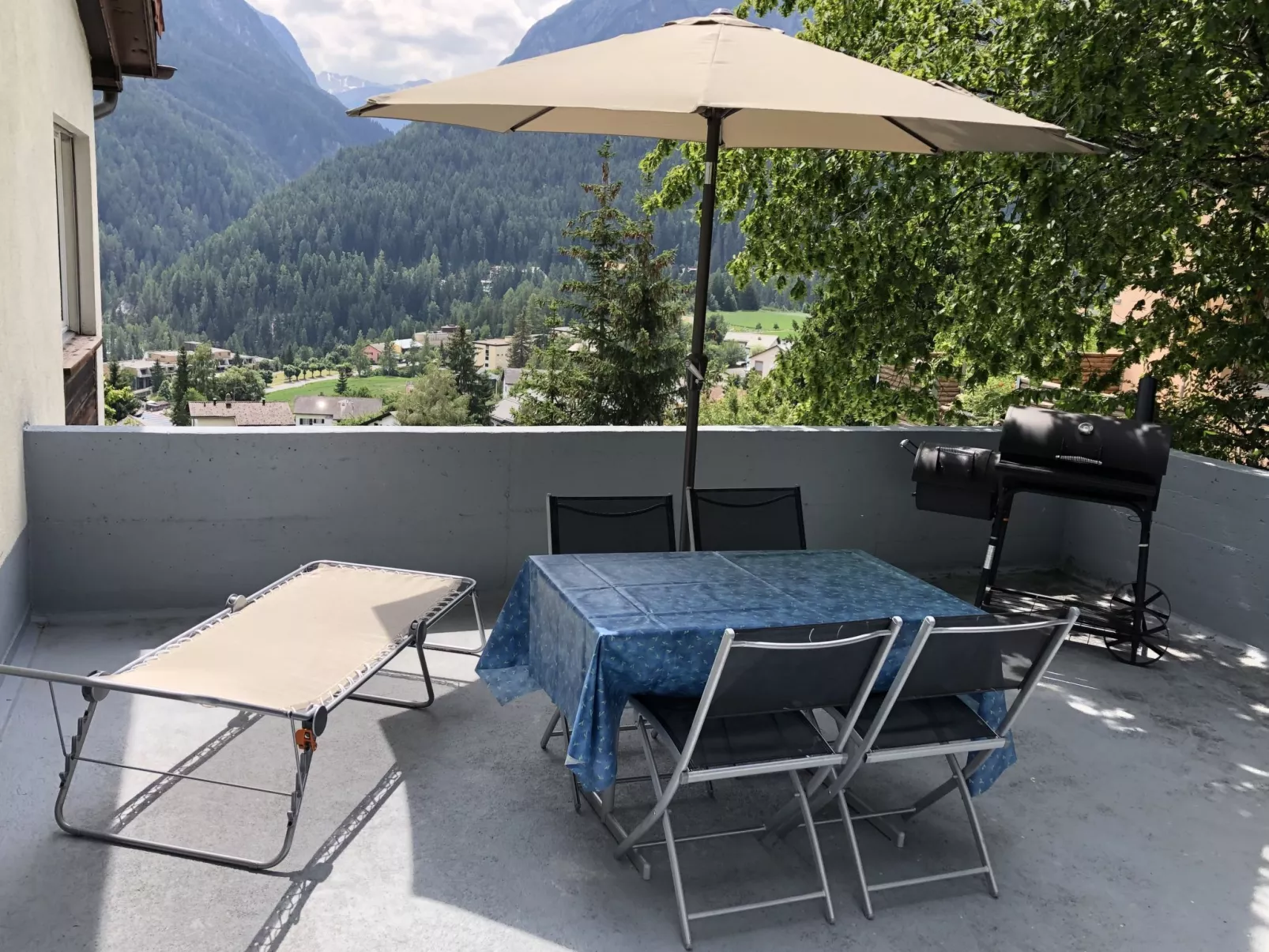 Chasa Beliur, (Scuol) - Draußen