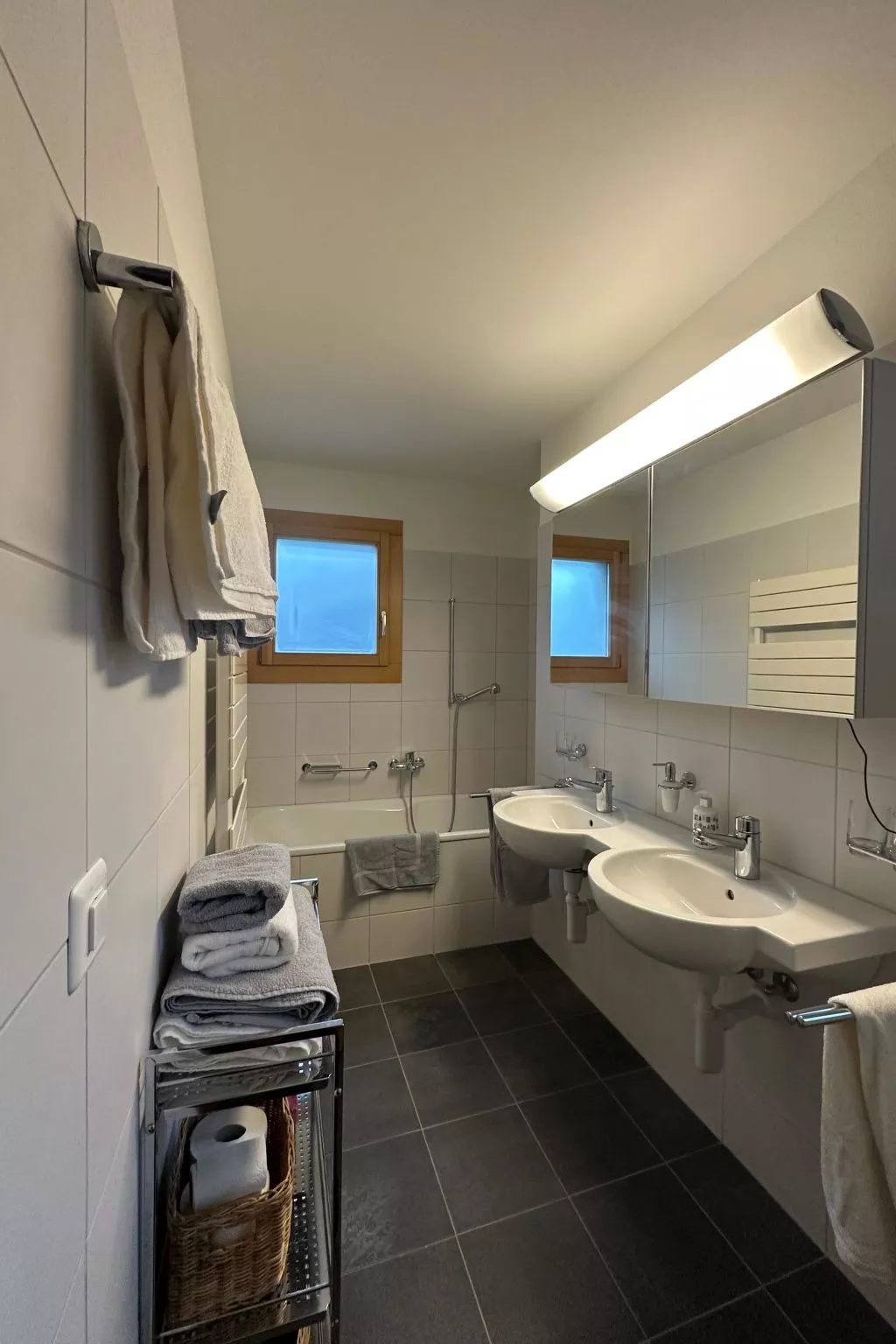 Refugio Pratuor, (Scuol). - Drinnen