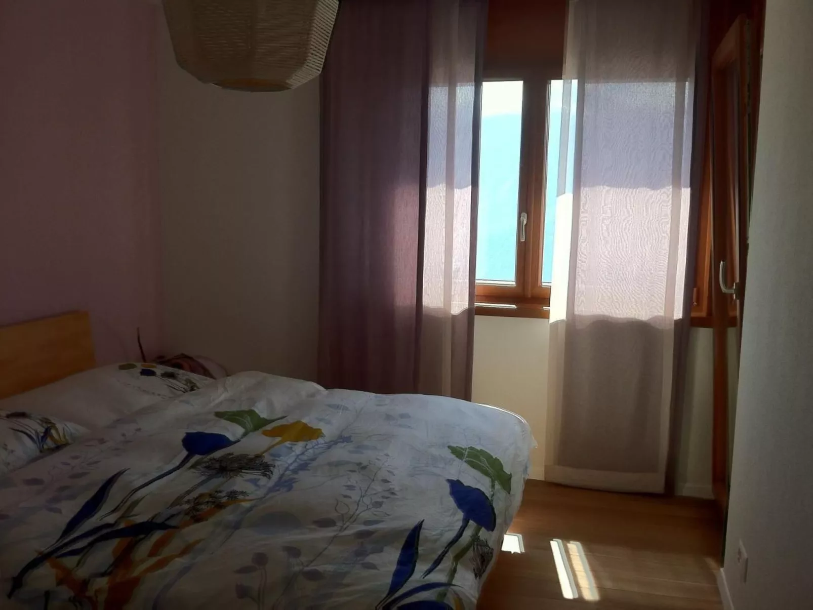 Neue 2 1/2-Zimmer-Ferienwohnung Crans-Montana - Randogne - Drinnen