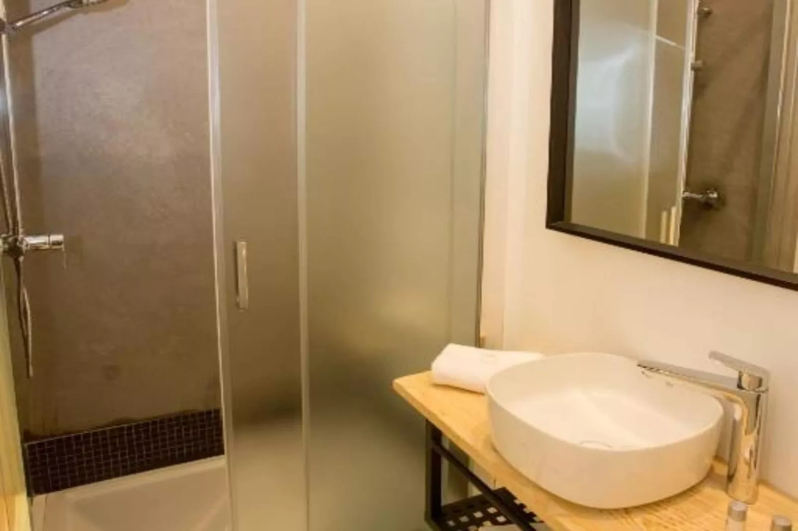 Apartamento 1dormitorio con ducha - Badezimmer