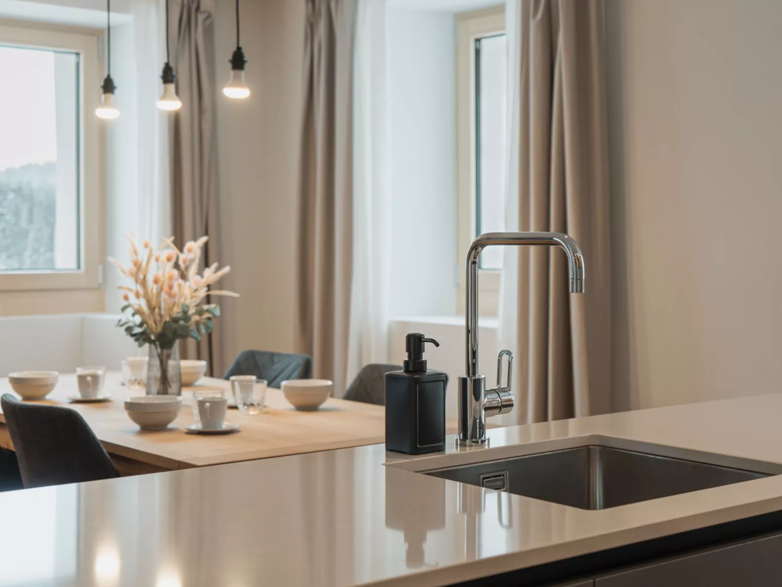 Alpine Apartments, (San Bernardino). - Inside