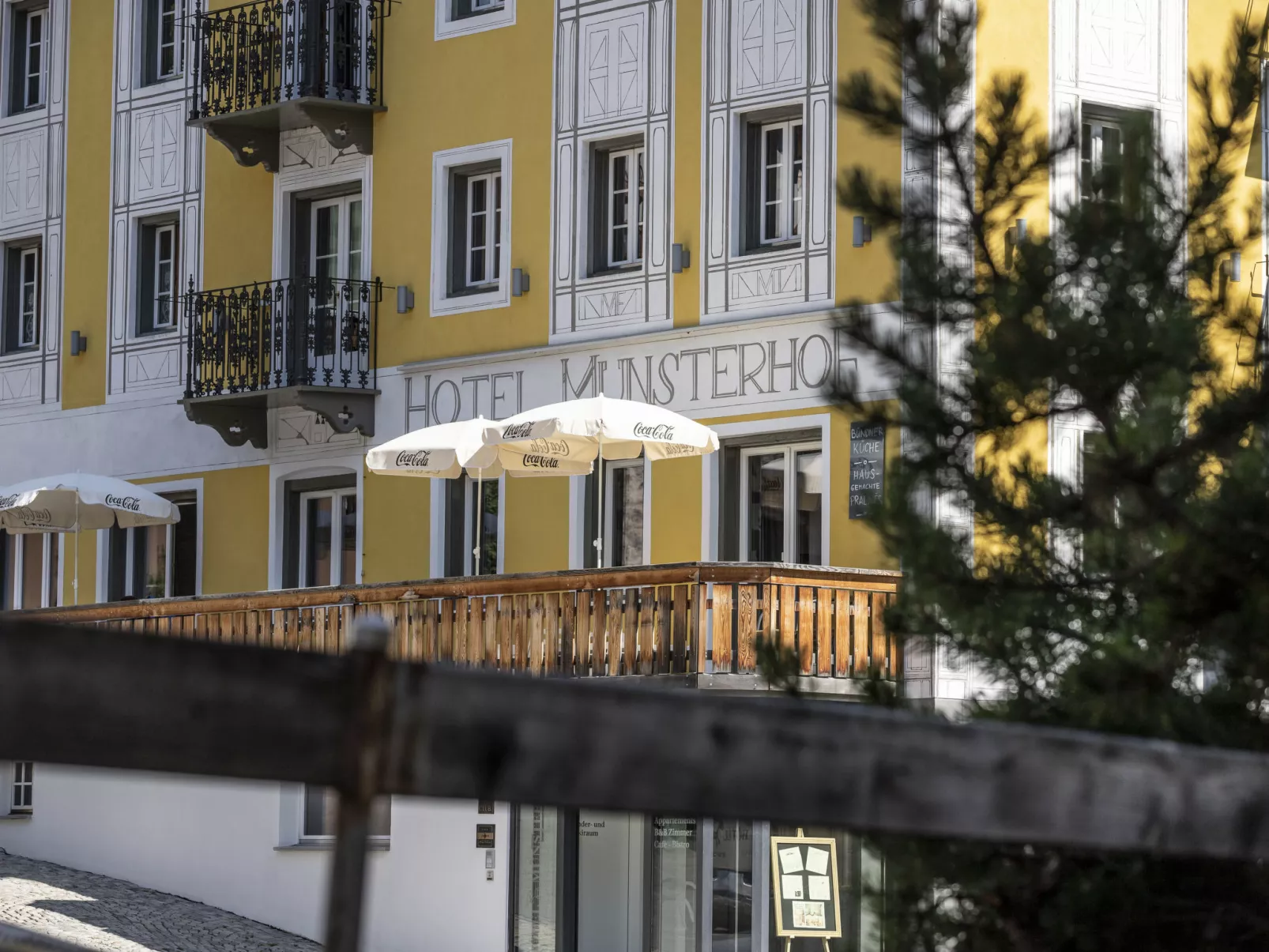 Hotel Münsterhof, (Müstair). - Draußen