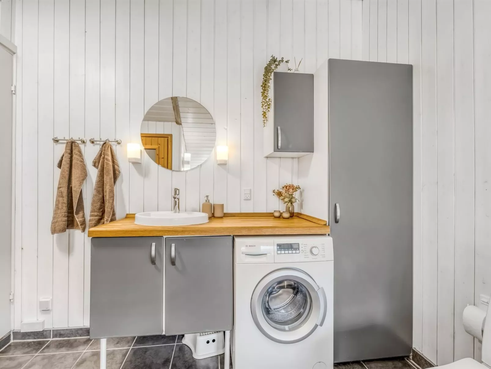 "Roope" - 800m from the sea - Drinnen