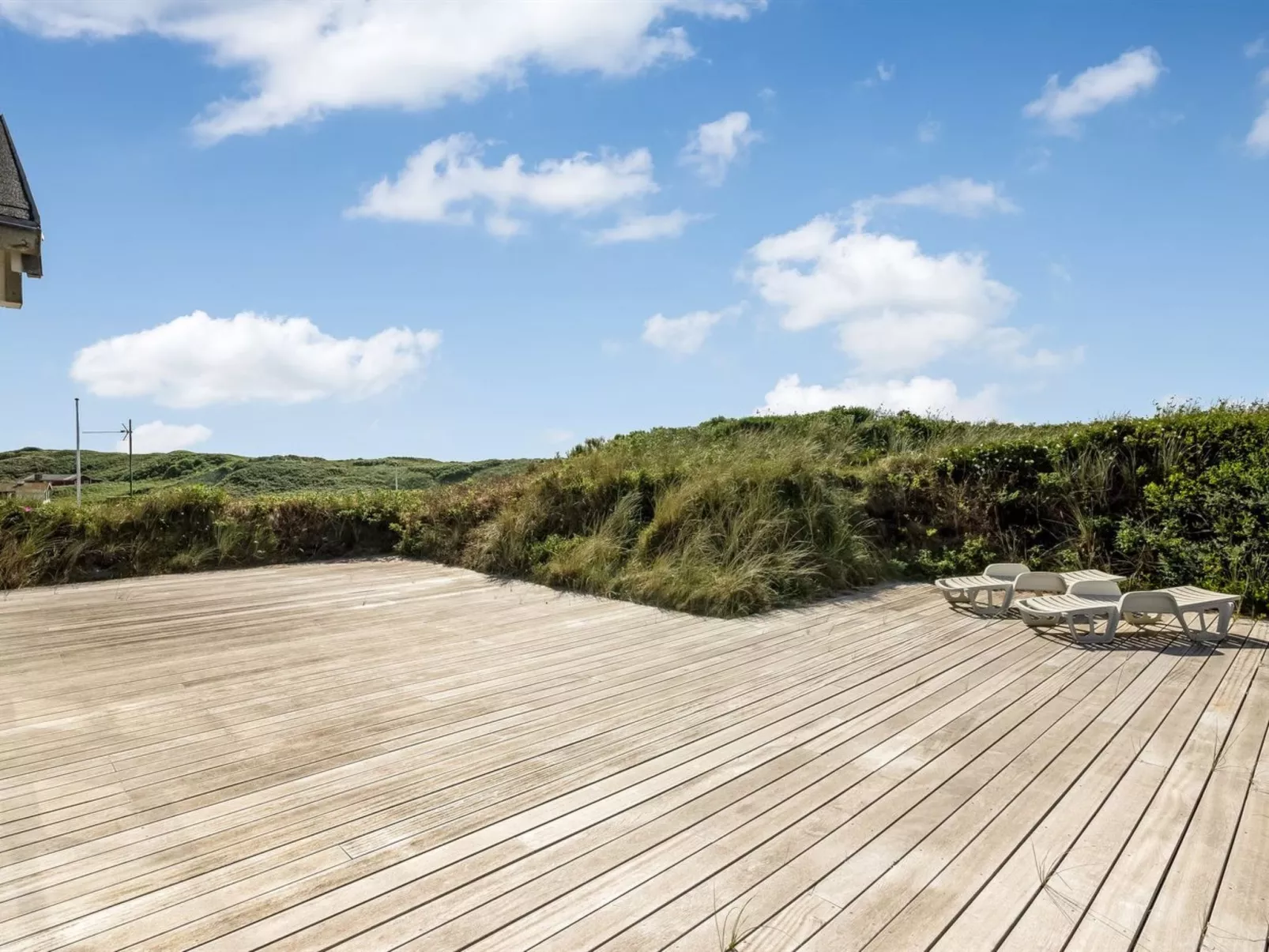 "Tume" - 250m from the sea - Outside