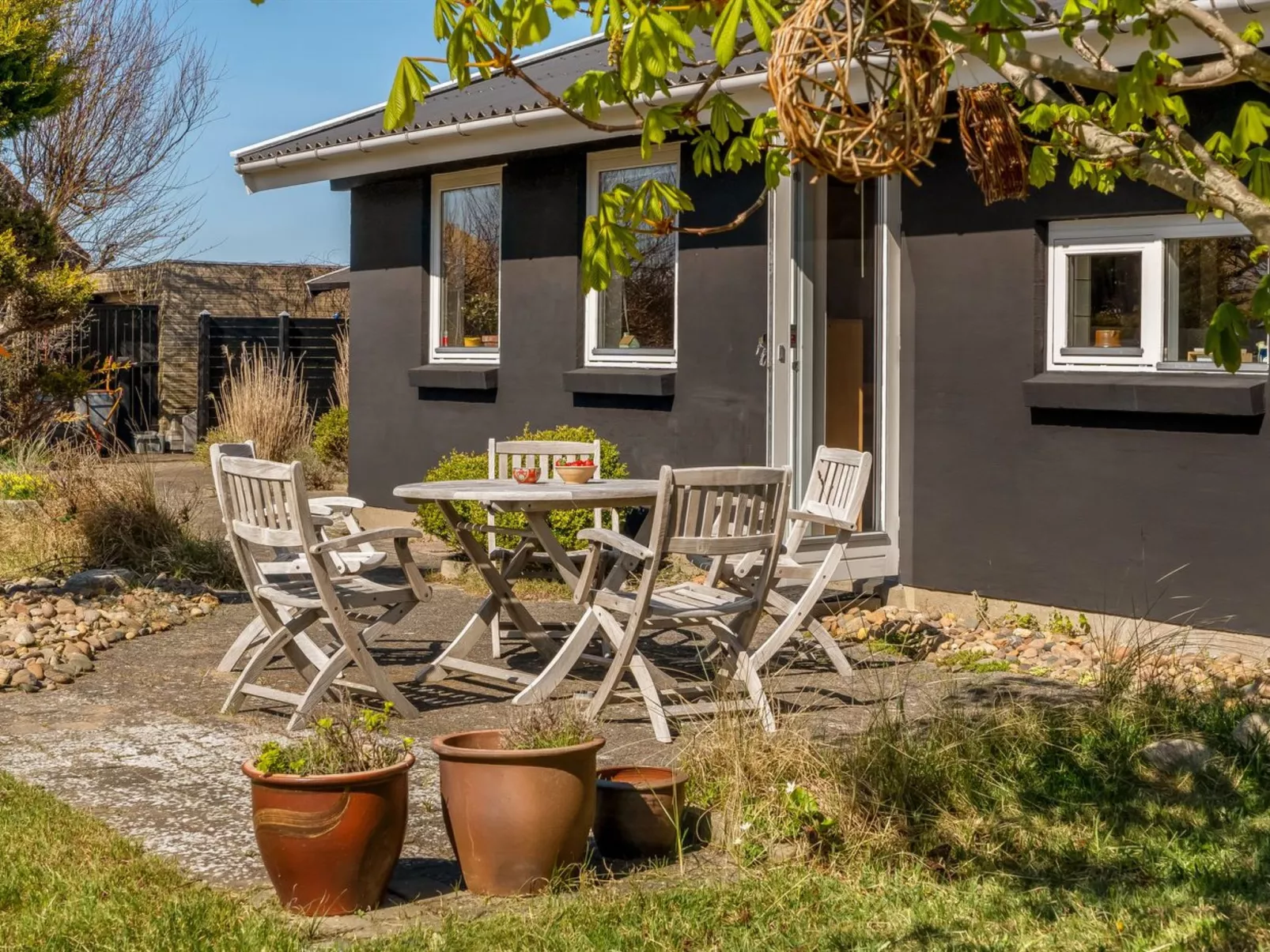 "Jaskirt" - 400m from the sea - Outside