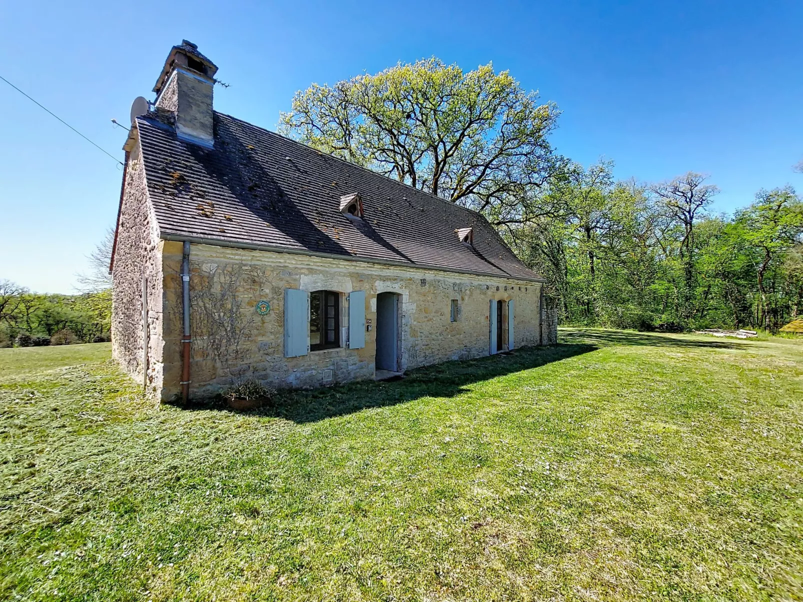 Le Petit Gîte - Draußen