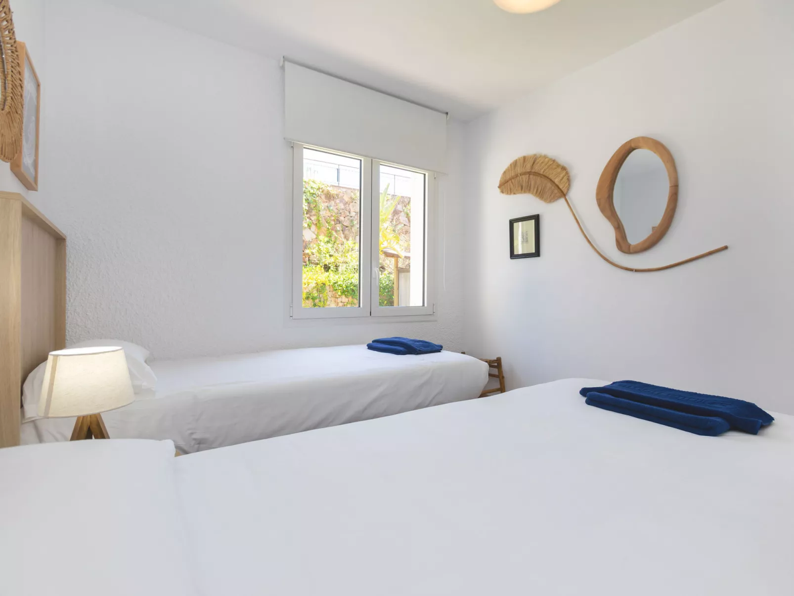 Petramar - Inside