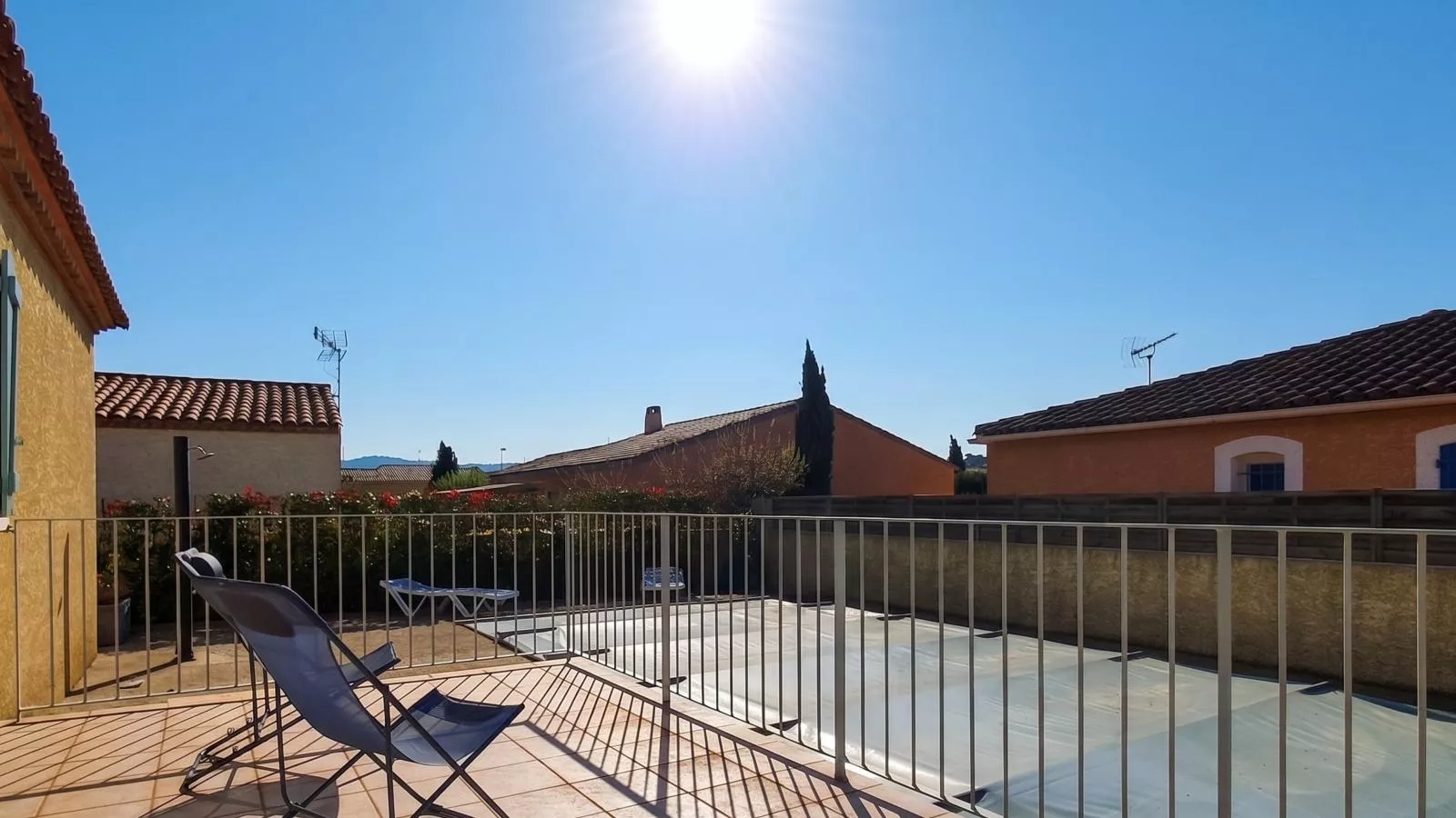 Du Soleil - Terrace balcony