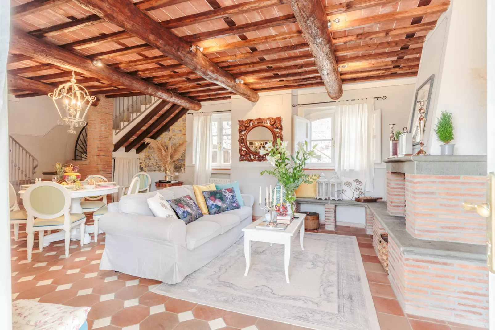 Rondini Farmhouse - Wohnzimmer